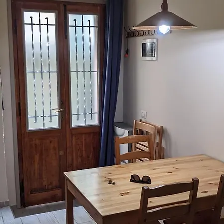 Graceful First Floor Apartment Verbania