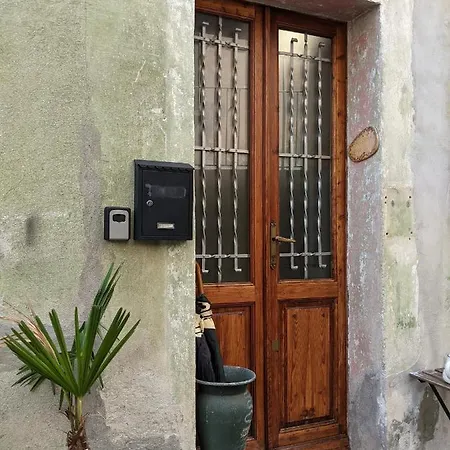 Apartament Graceful First Floor Apartment *