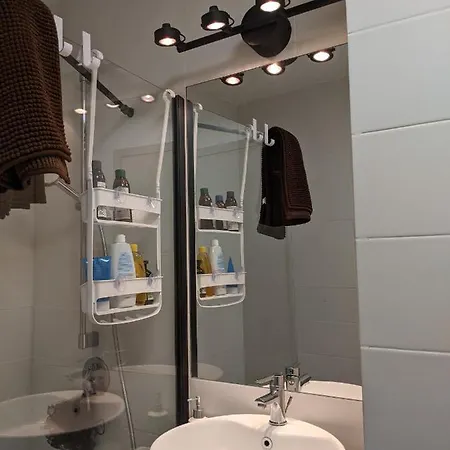 Apartament Graceful First Floor Apartment *